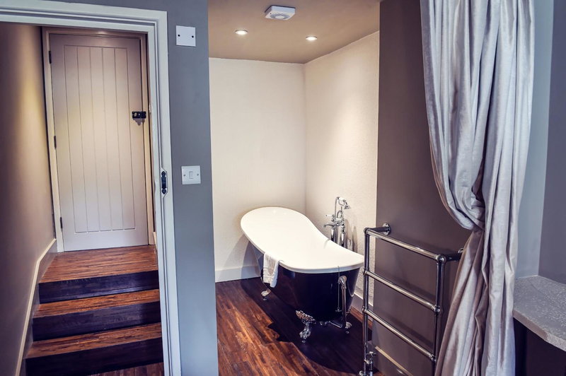 The Nest Hotel & Restaurant, Petersfield, Великобритания