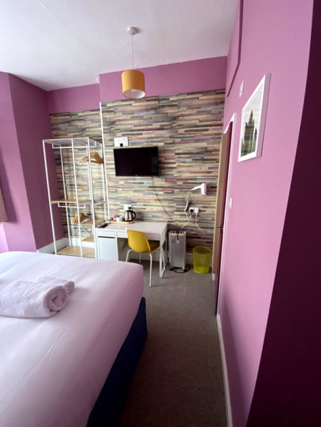 WiseStay, Cardiff, Великобритания