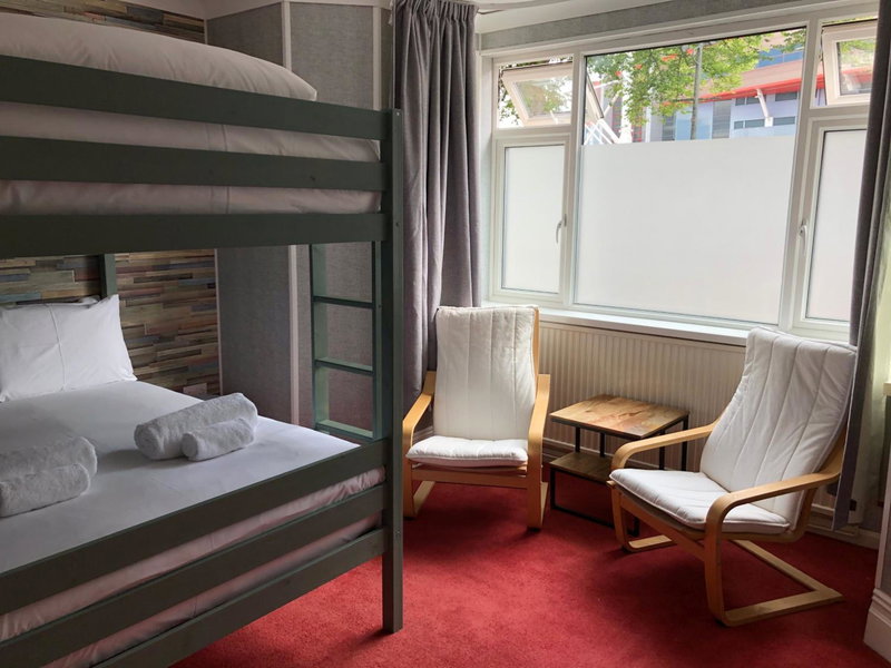 WiseStay, Cardiff, Великобритания