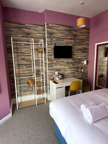 WiseStay, Cardiff, Великобритания