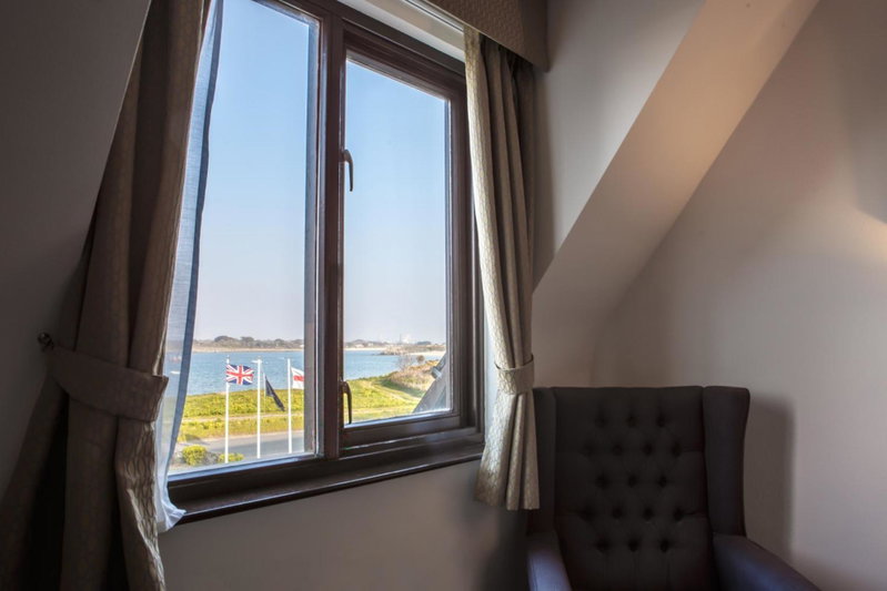 The Peninsula Hotel, Vale, United Kingdom