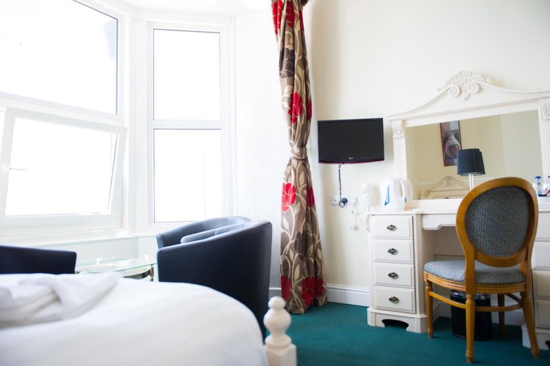 Queensbridge Hotel, Aberystwyth, Великобритания