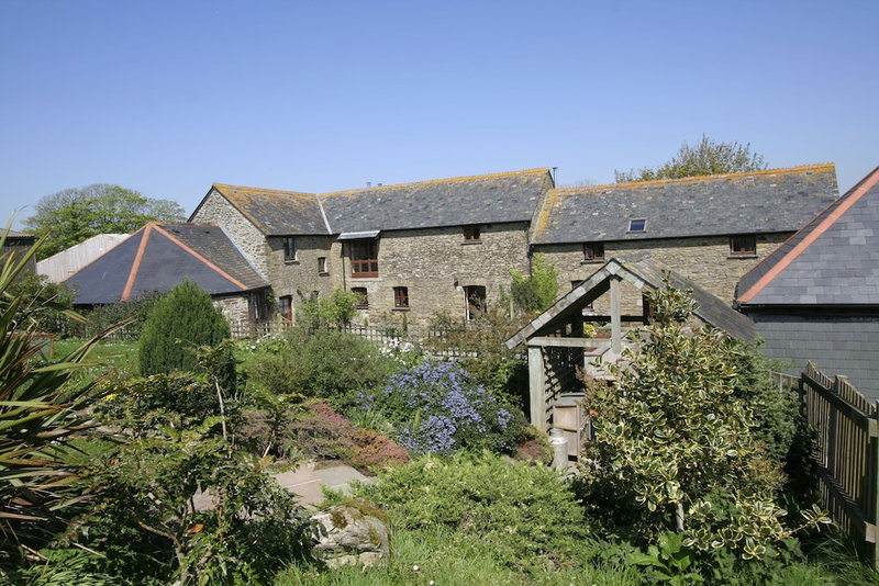 Polean Farm Cottages, Looe, Великобритания