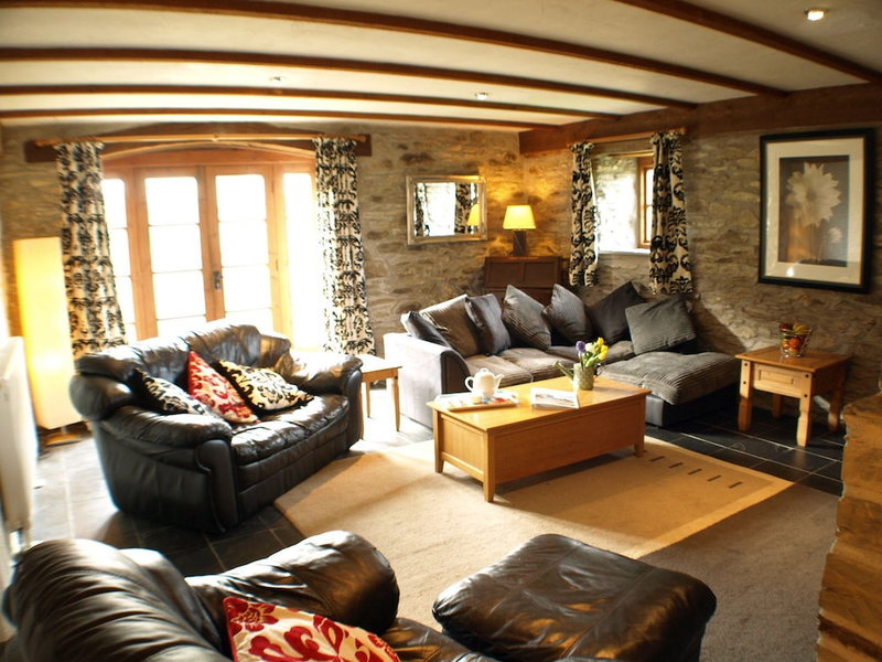 Polean Farm Cottages, Looe, Великобритания