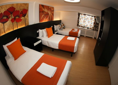 Heathrow Inn Hotel, Hillingdon, Великобритания