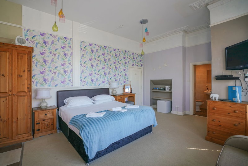 The Sheldon B&B, Eastbourne, Великобритания
