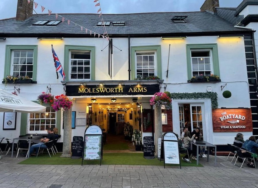 Molesworth Arms, Wadebridge, Великобритания