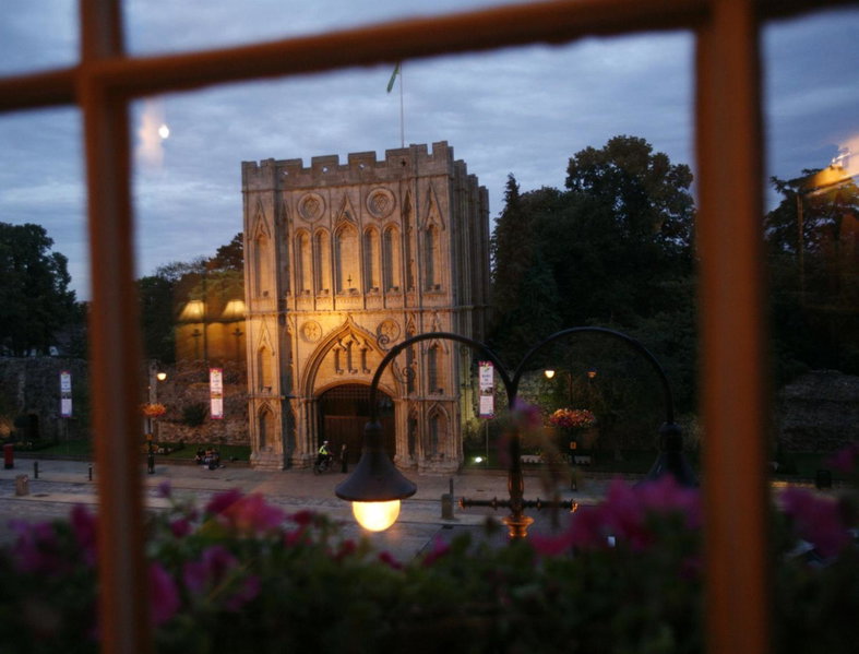 Angel Hotel, Bury Saint Edmunds, Великобритания
