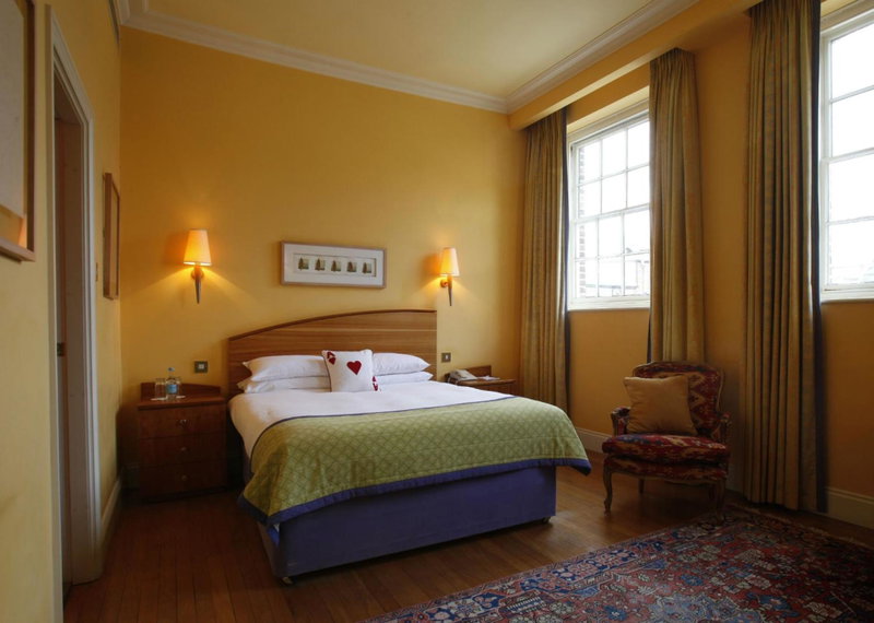 Angel Hotel, Bury Saint Edmunds, Великобритания