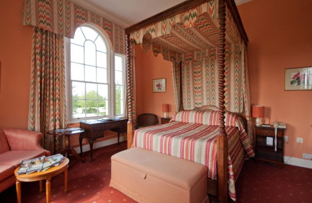 Corse Lawn House Hotel, Corse, Великобритания
