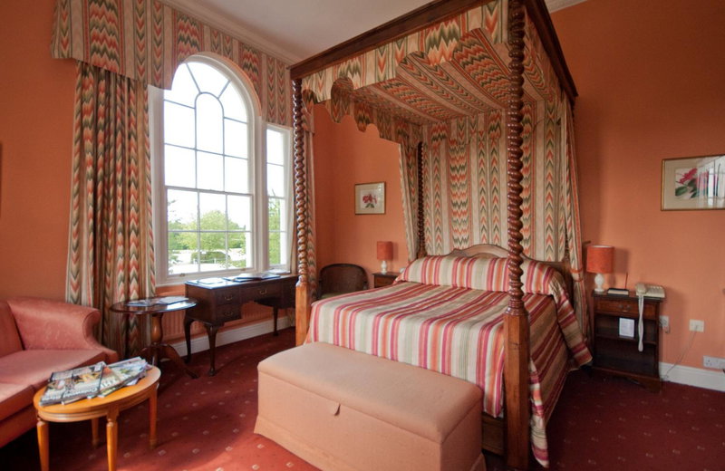 Corse Lawn House Hotel, Corse, Великобритания
