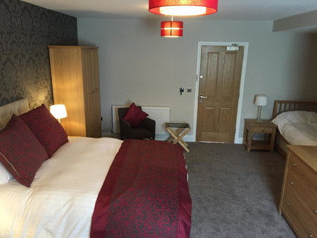 The Villa Express, Kirkham, Reino Unido