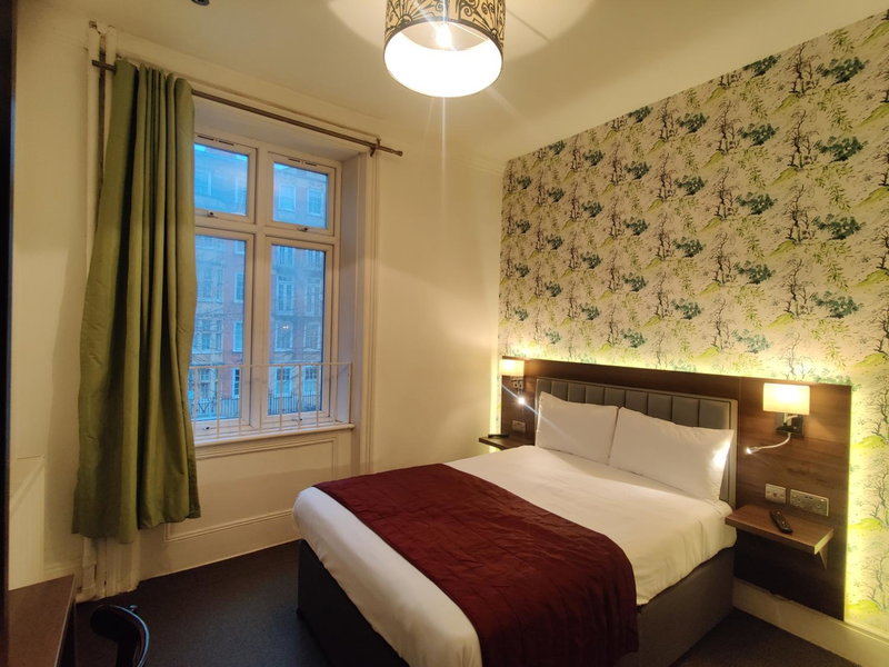 Chelsea House Hotel - B&B, London, United Kingdom