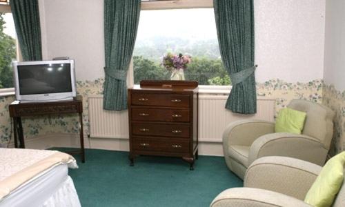 Oakfield Lodge Guest House Stockport, Marple, United Kingdom