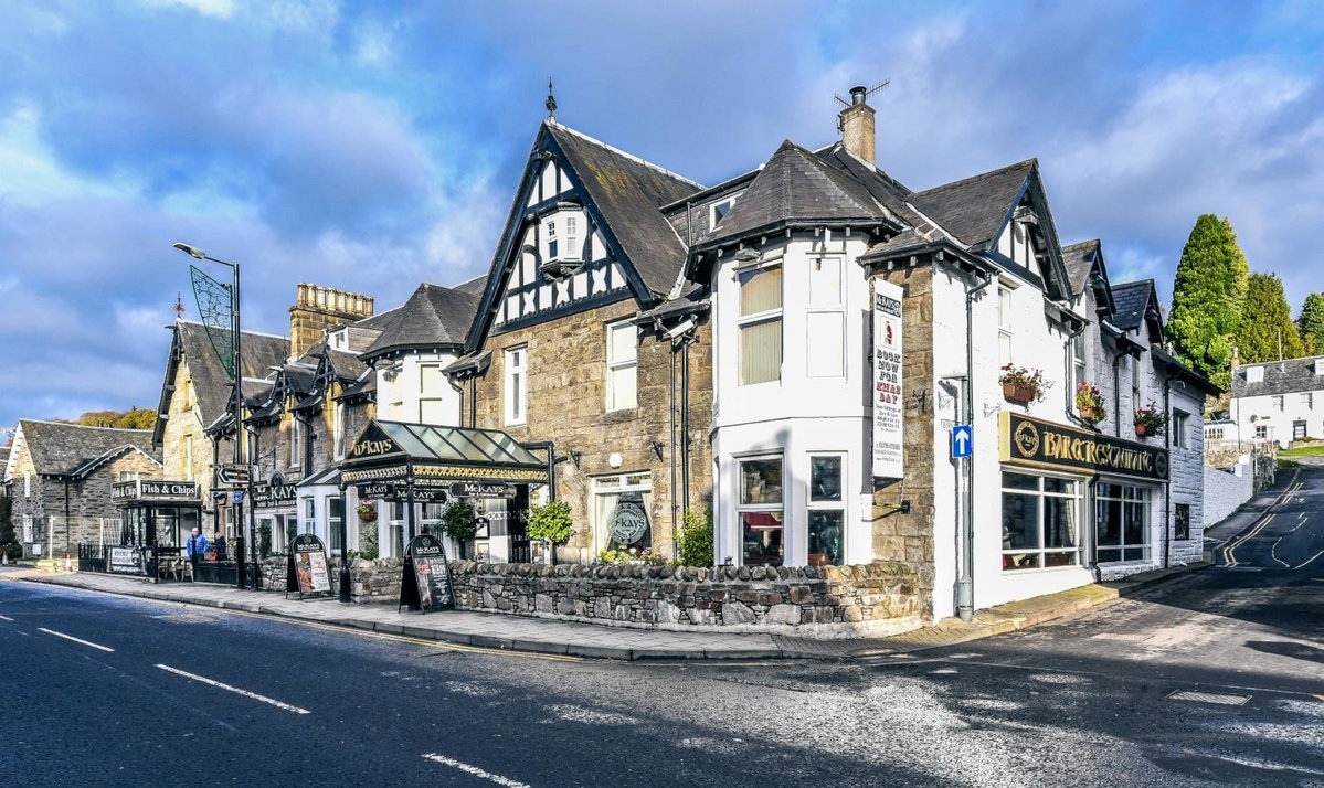 Hotel · McKays Hotel, Pitlochry