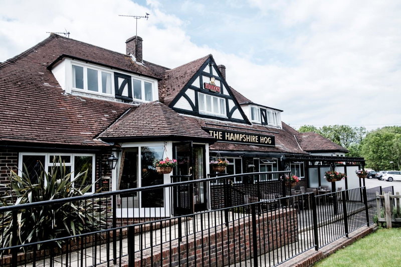 The Hampshire Hog, Clanfield, Великобритания