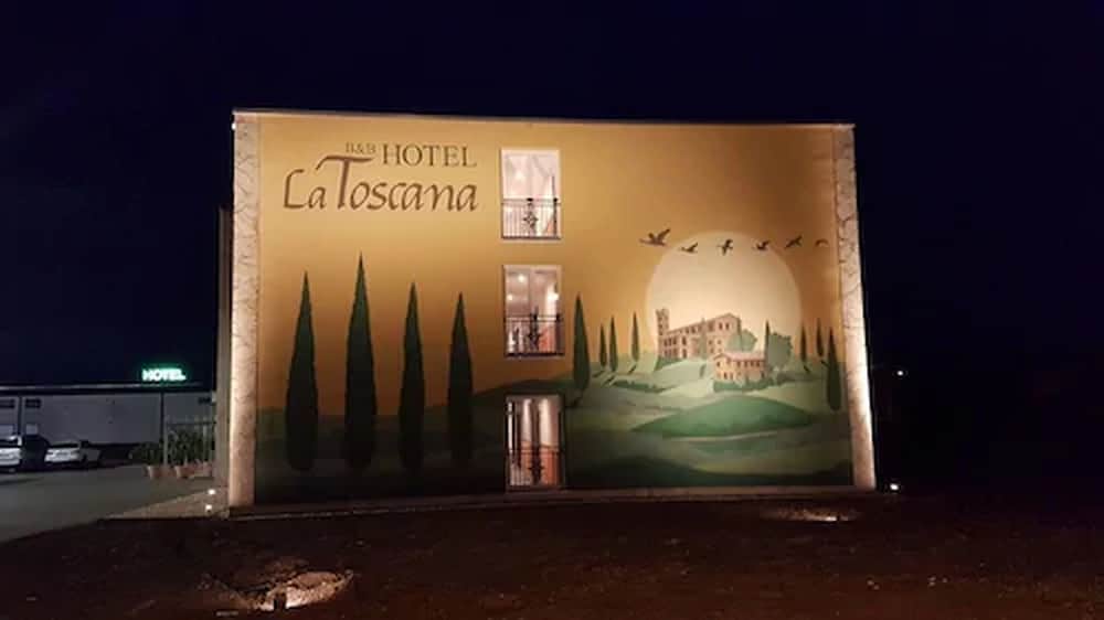Отель · Hotel La Toscana Nähe Europapark mit Ticket Garantie, Ringsheim