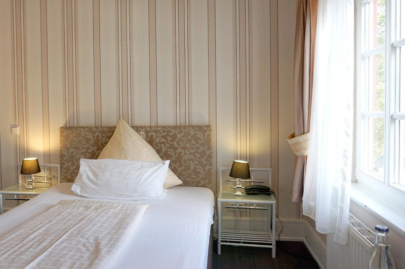 Hotel Am Schloss Biebrich, Wiesbaden, Alemania