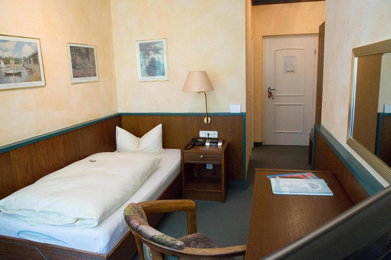 Hotel Reifenstein, Kleinbartloff, Germany