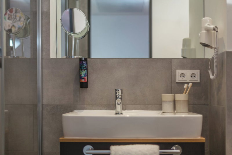 Holiday Inn - the niu, Sparrow Regensburg by IHG, Regensburg, Germany