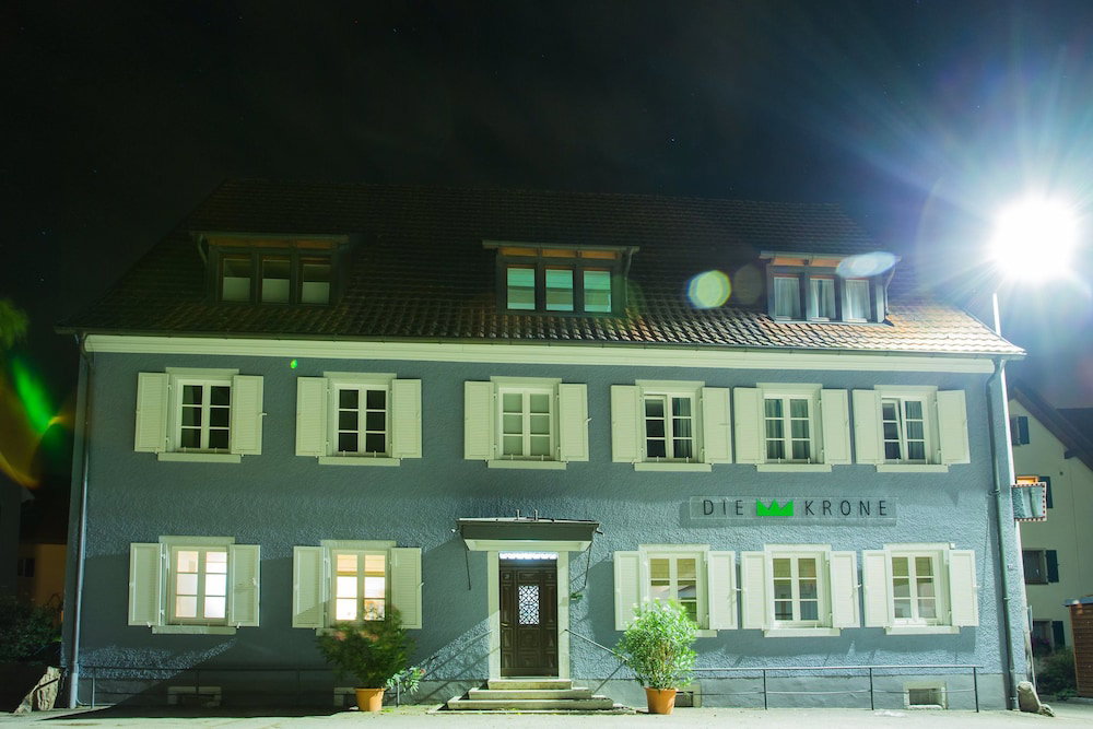 Hotel · DIE KRONE - Hotel Garni, Kirchzarten