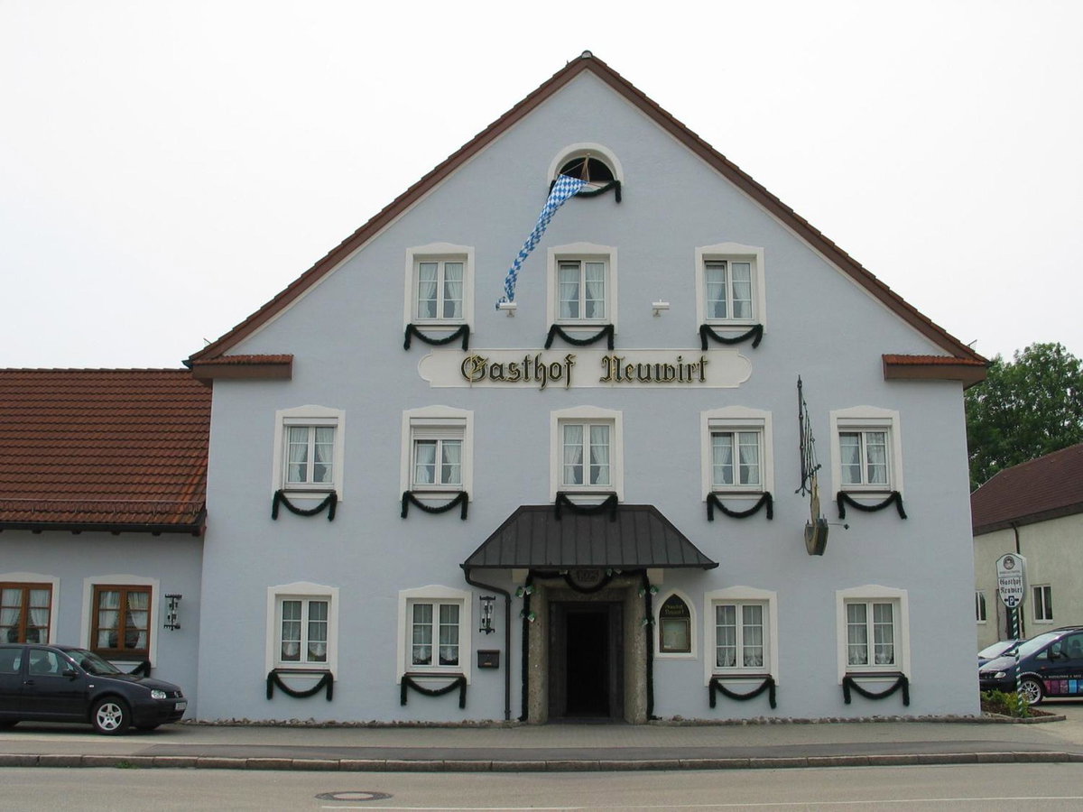 Отель · Hotel Neuwirt, Hallbergmoos