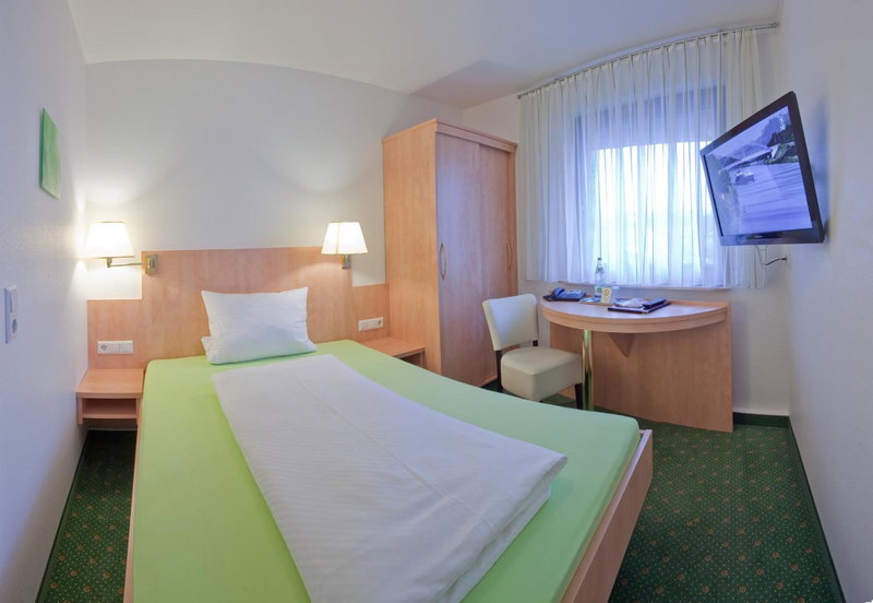 Hotel Gasthof Zum Rössle, Heilbronn, Germany