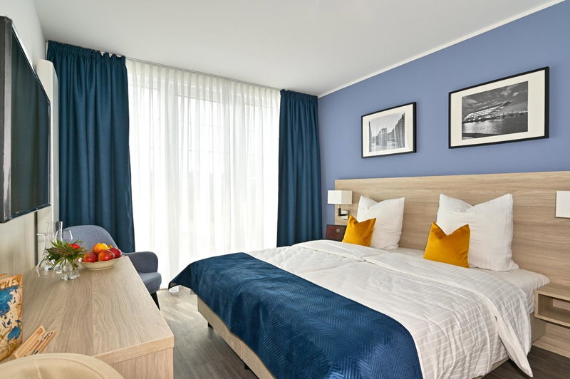 HotelHafenWedel, Wedel, Germany