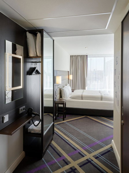 Premier Inn Hamburg City Centre, Hamburg, Германия