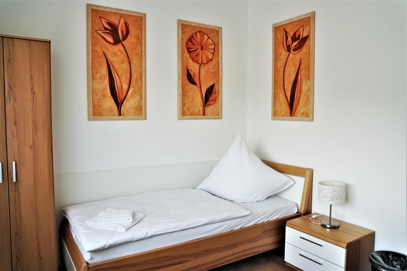 Zimmer for you, Rösrath, Germany