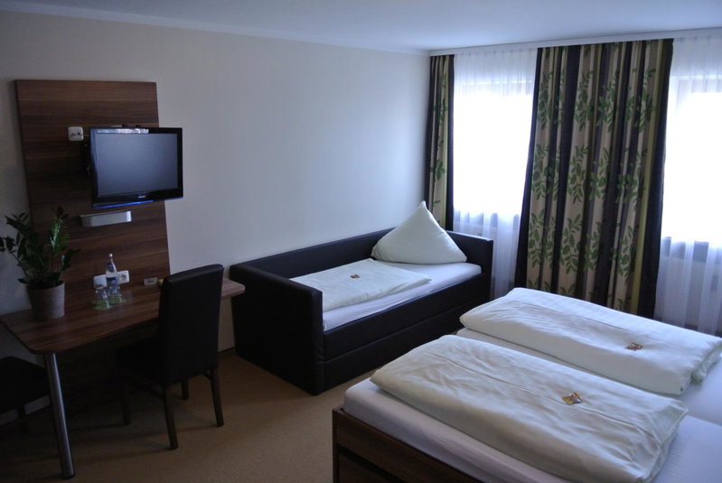 Hotel Daimerwirt, Moosinning, Germany