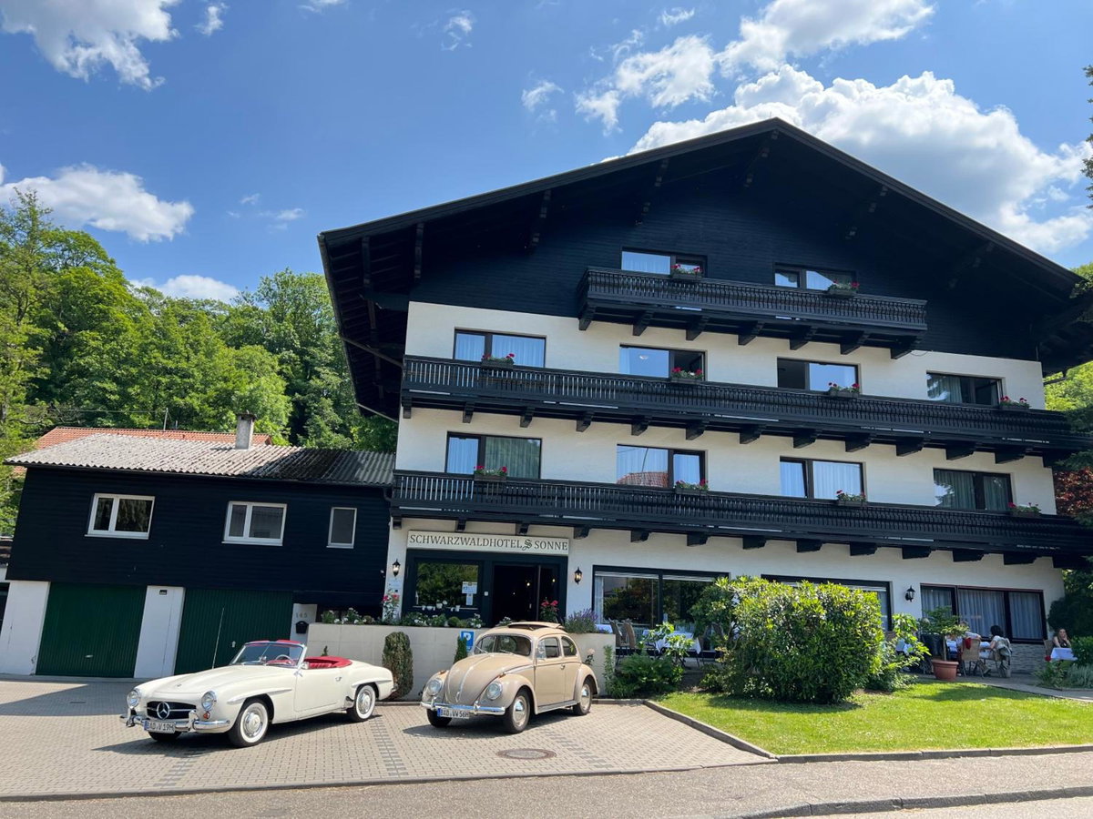 Hotel · Schwarzwaldhotel Sonne, Baden-Baden
