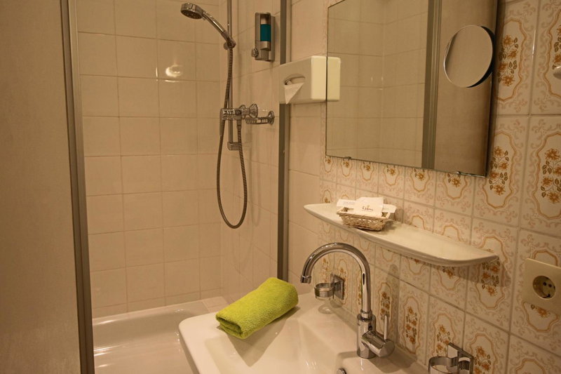 Hilleprandt - Adults Only, Garmisch-Partenkirchen, Alemania