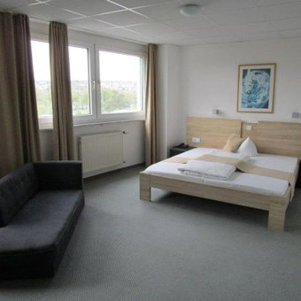 Businesshotel & Appartements Stuttgart-Vaihingen, Stuttgart, Alemania