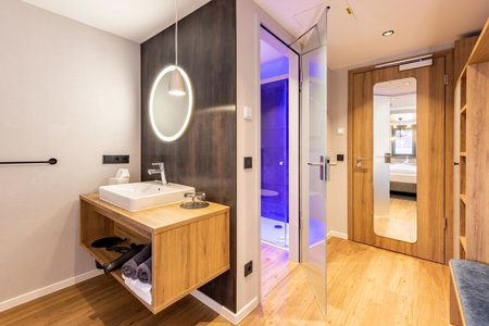 BOLLWERK Lifestyle Hotel, automatisiertes Hotel mit Self Check In, Immenstadt im Allgäu, Germany