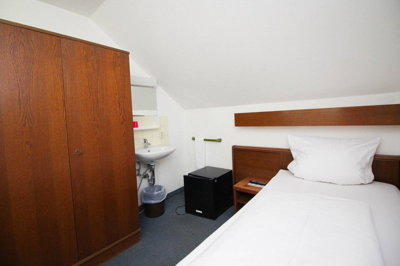 Hotel Pension Köberl, Munich, Germany