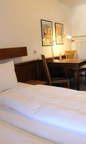 Hotel Pension Köberl, Munich, Germany