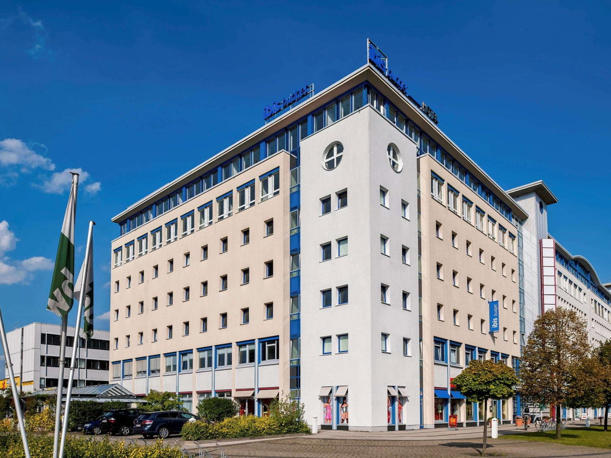 Отель · ibis budget Berlin Ost, Berlin