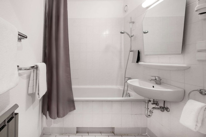 Hotel Berlin Lichtenberg, Berlin, Германия