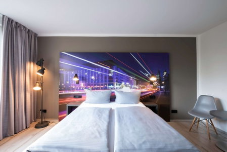 Hotel Berlin Lichtenberg, Berlin, Германия