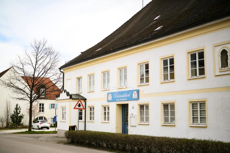 Hotel zur Schloss-Schmiede, Kühbach, Germany