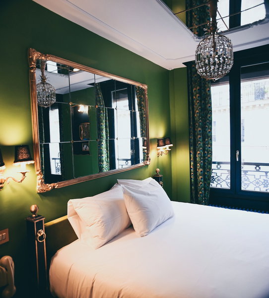 La Mondaine, Paris, France