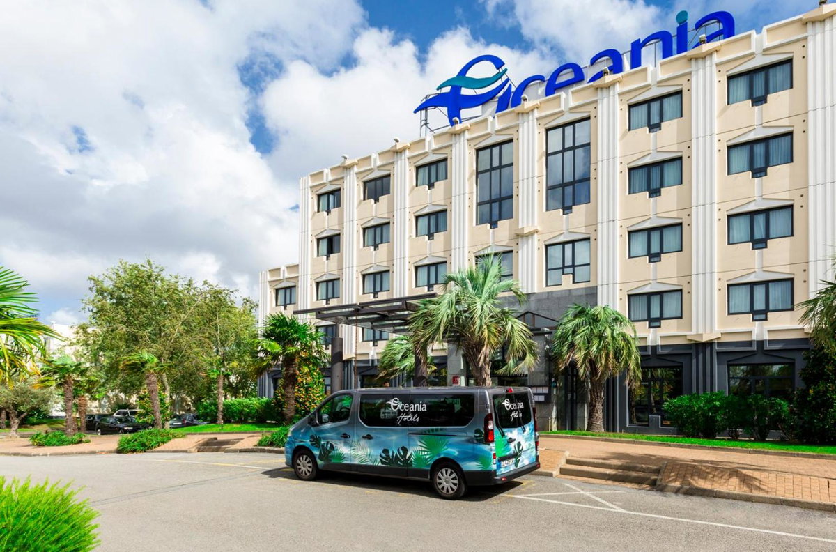 Hôtel Oceania Nantes Aéroport, France