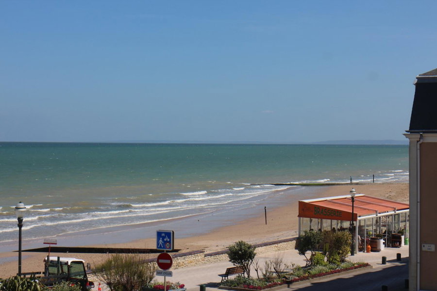 Saint Aubin Logis Hôtel & Restaurant, Saint-Aubin-sur-Mer, France