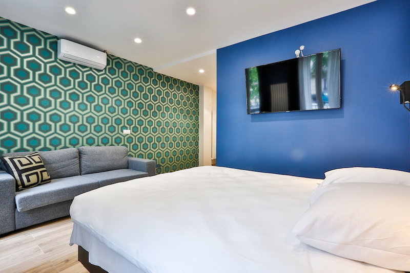 Blue Nights Appartements 108, Paris, France