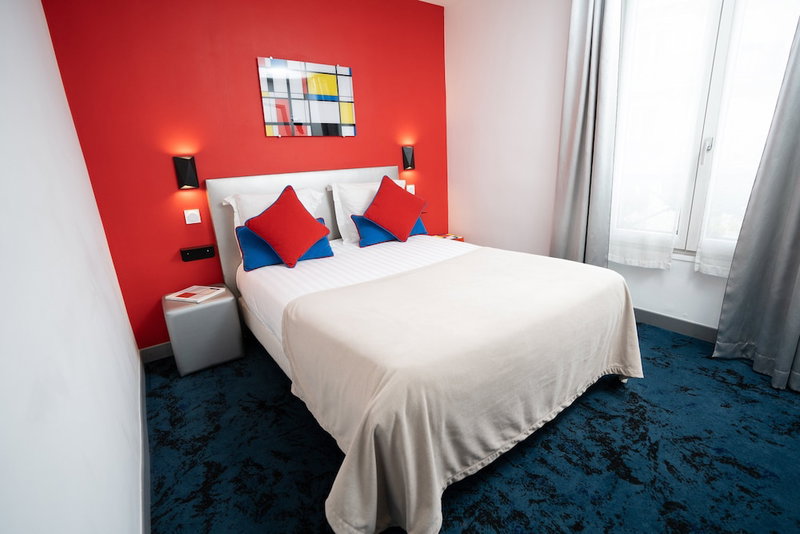 Hotel du Mont Dore, Paris, France
