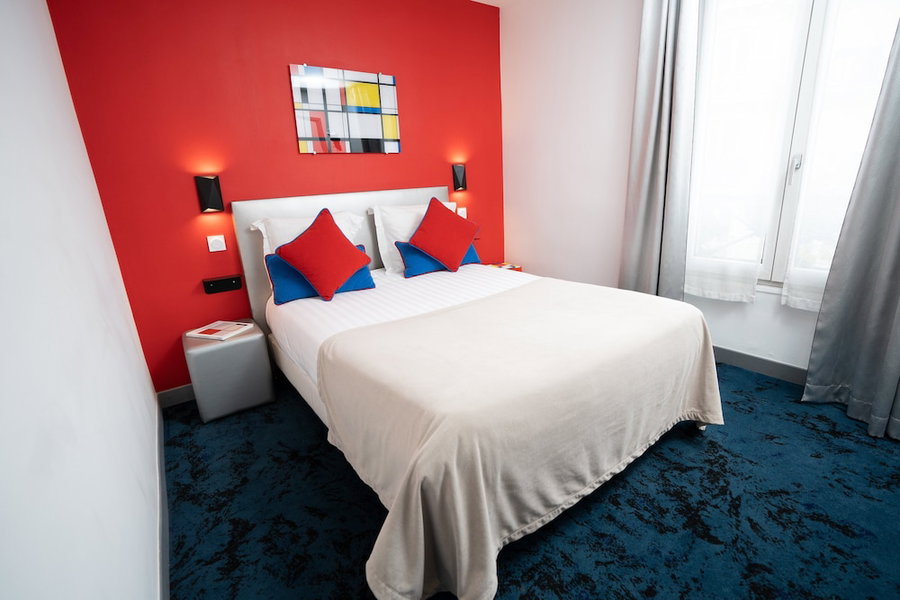 Hotel du Mont Dore, Paris, France