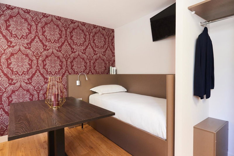 Hotel Le Petit Duquesne, Nantes, France