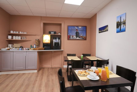 Hotel Le Petit Duquesne, Nantes, France