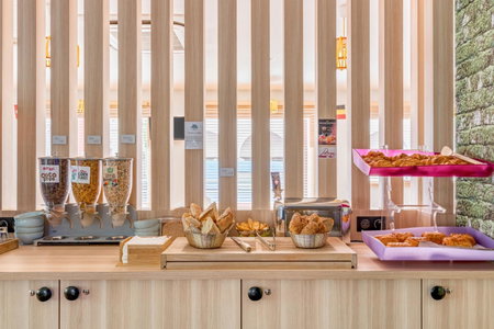 ibis Styles Annecy Centre Gare, Annecy, France